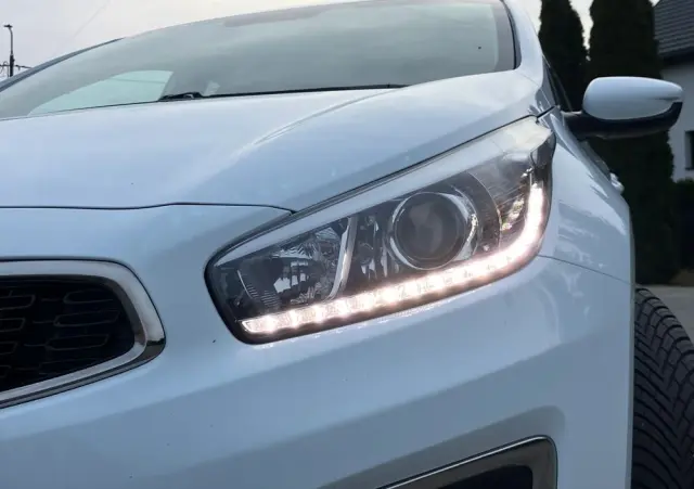 KIA Ceed 1.6 CRDi GT Line