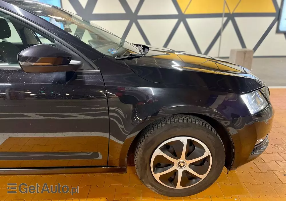 SKODA Octavia 1.0 TSI GPF Active