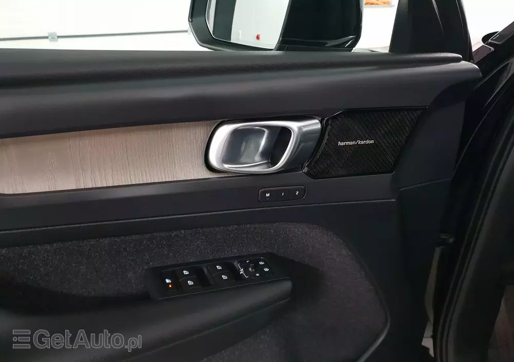 VOLVO XC 40 D3 Inscription