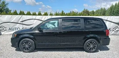 DODGE Caravan 