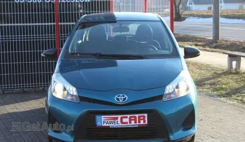 TOYOTA Yaris 