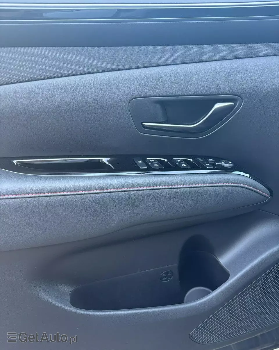 HYUNDAI Tucson 1.6 T-GDi HEV N Line 4WD