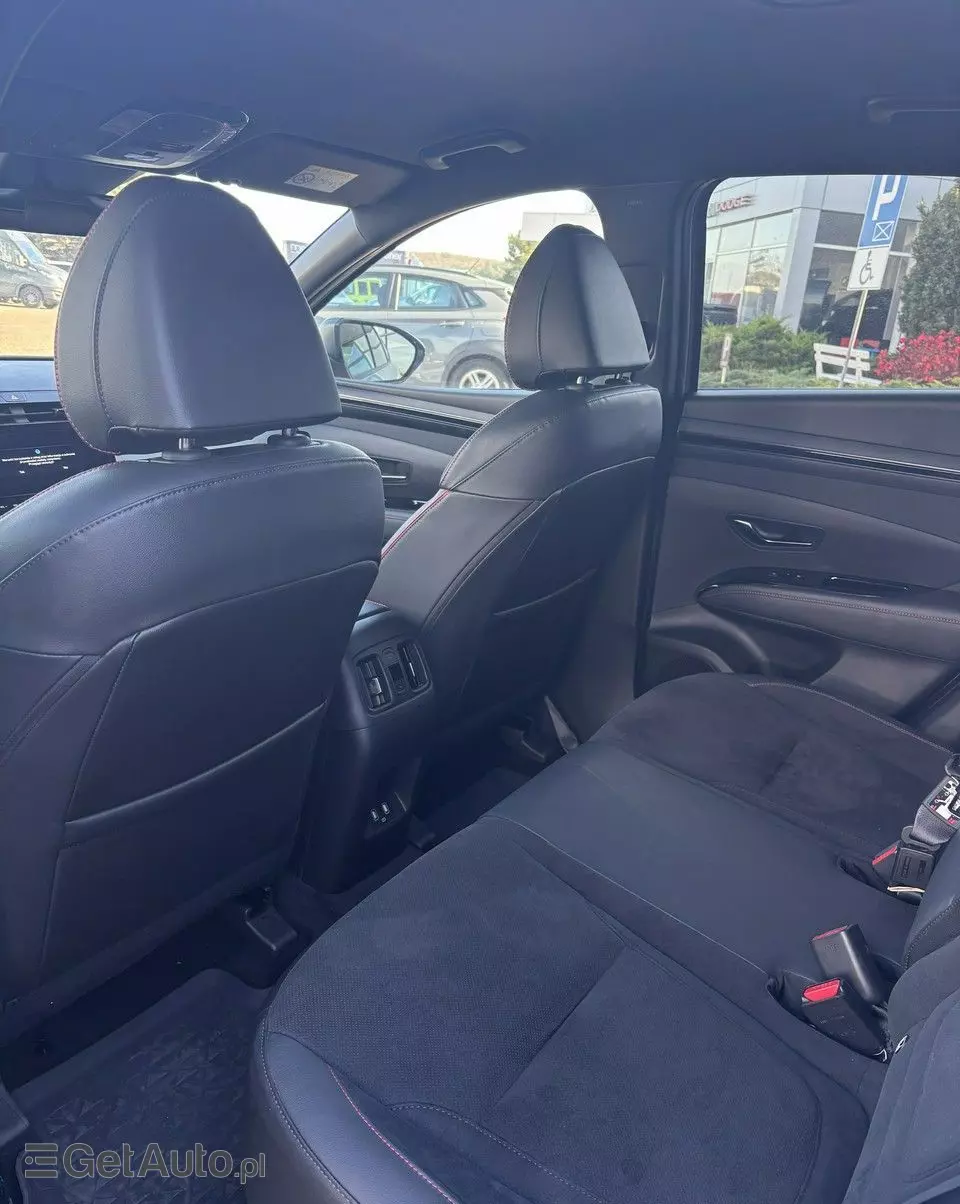 HYUNDAI Tucson 1.6 T-GDi HEV N Line 4WD