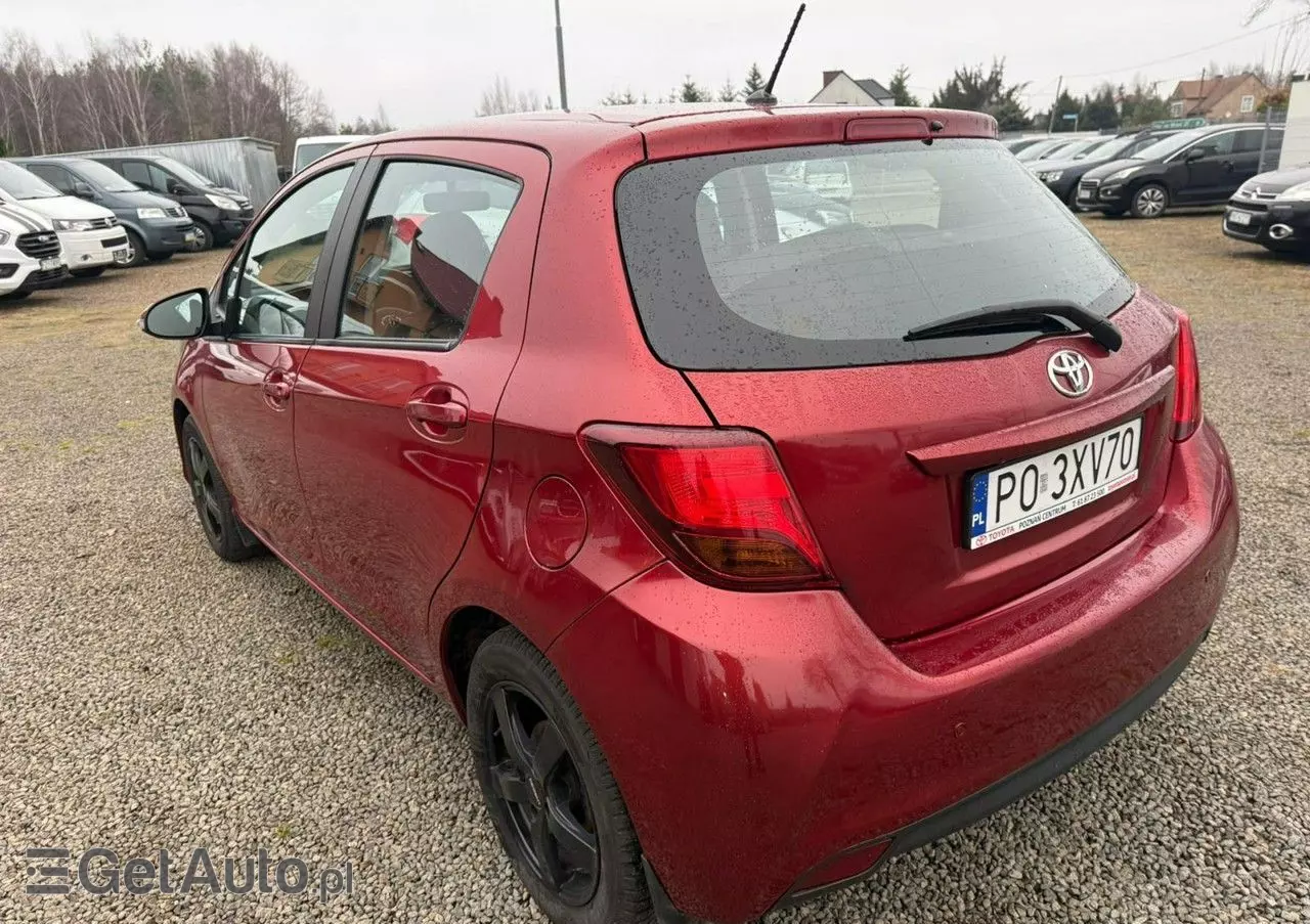 TOYOTA Yaris 