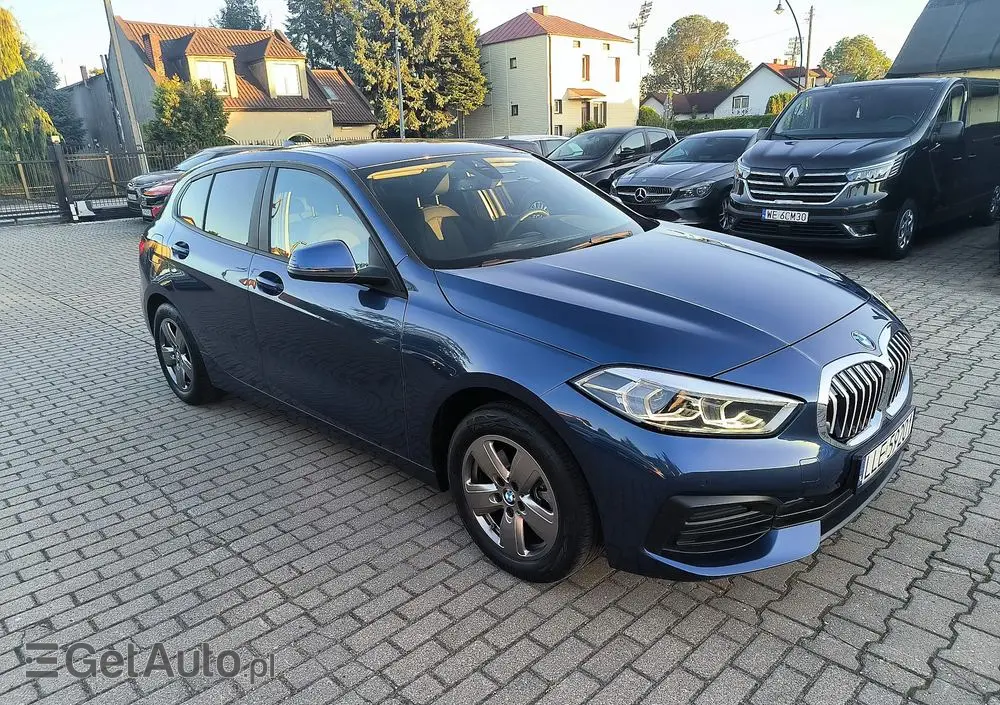 BMW Seria 1 116d Sport Line