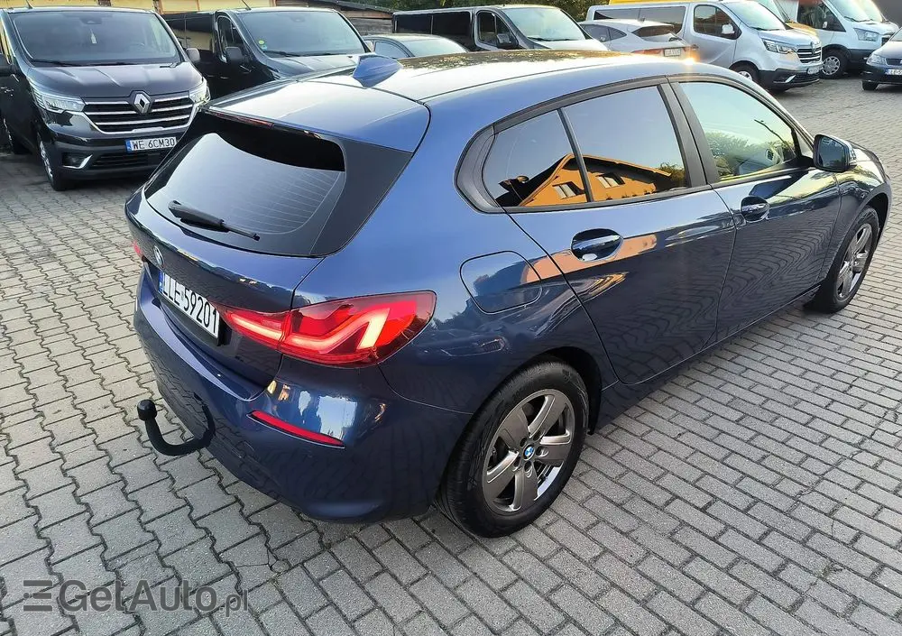 BMW Seria 1 116d Sport Line