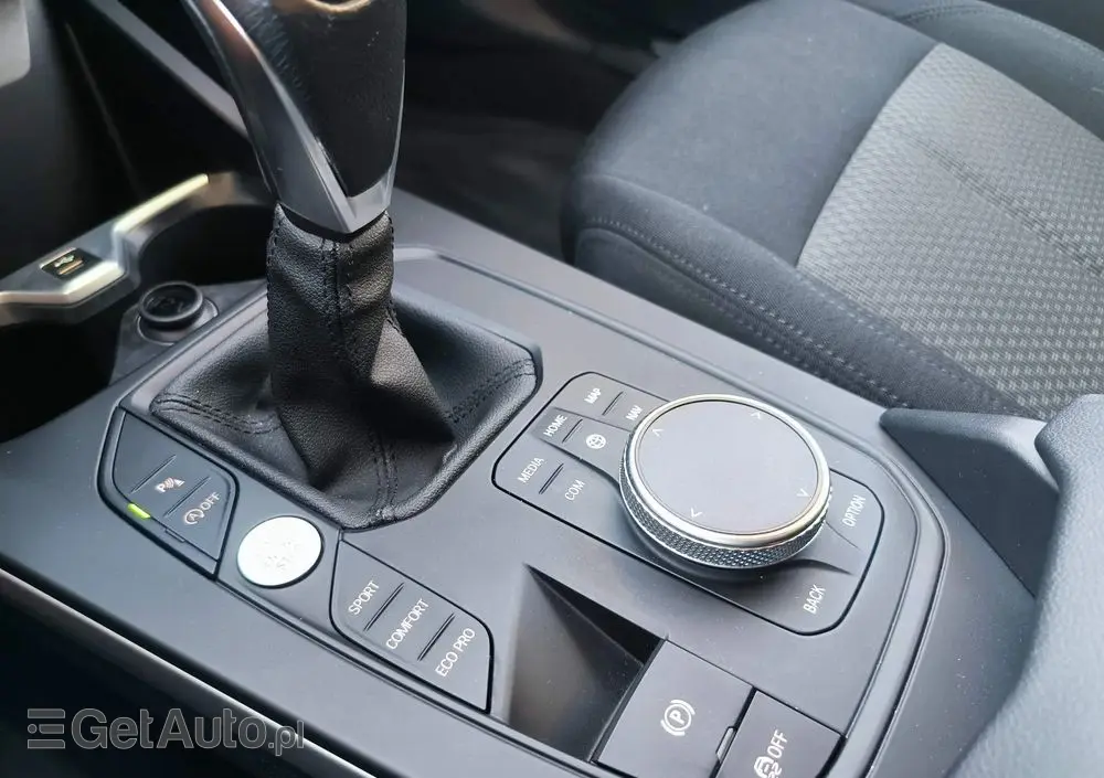 BMW Seria 1 116d Sport Line