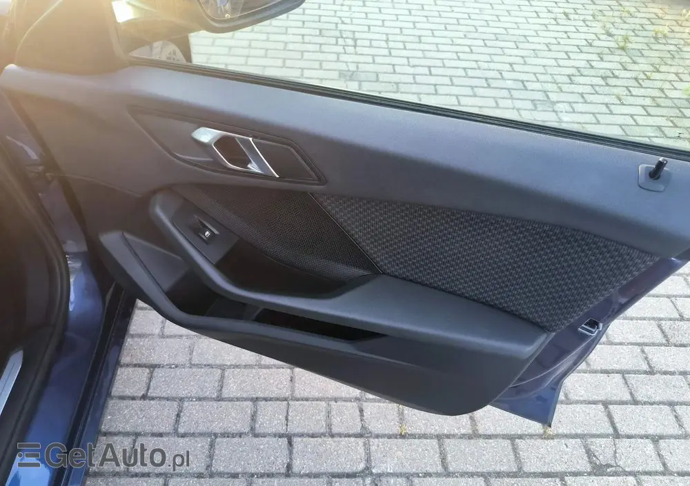 BMW Seria 1 116d Sport Line