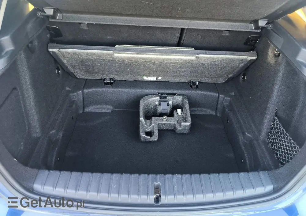 BMW Seria 1 116d Sport Line