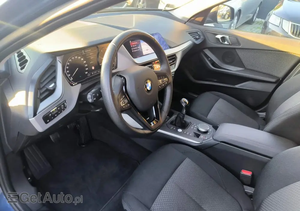 BMW Seria 1 116d Sport Line