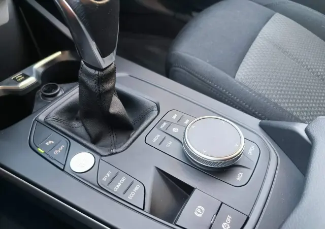 BMW Seria 1 116d Sport Line