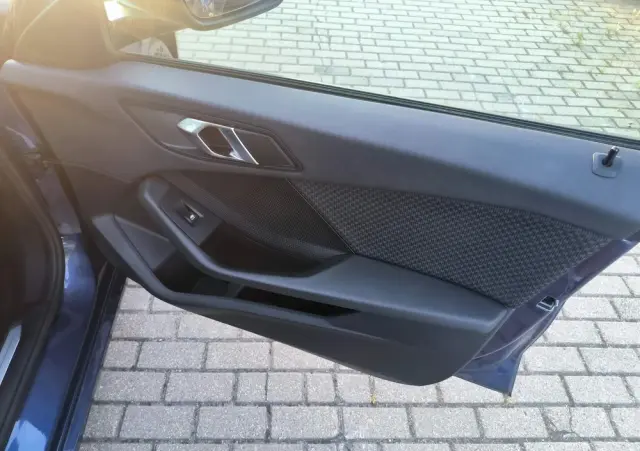 BMW Seria 1 116d Sport Line