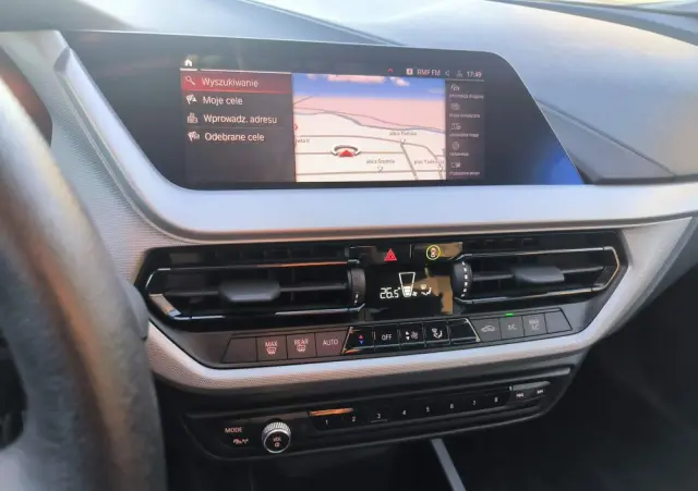 BMW Seria 1 116d Sport Line