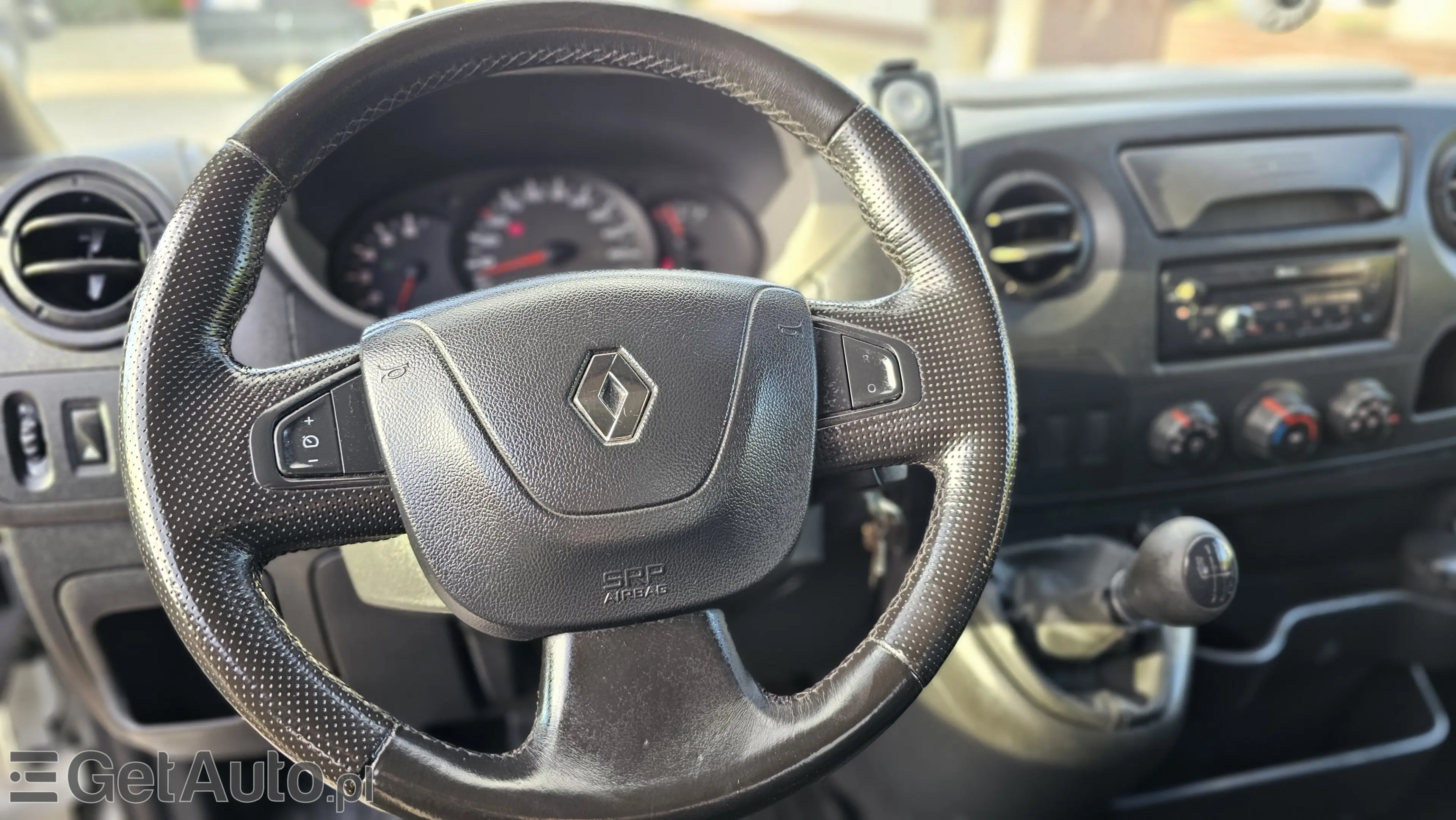 RENAULT Master 