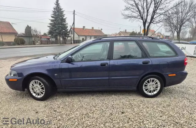 VOLVO V40 1.8 16V (115 KM)