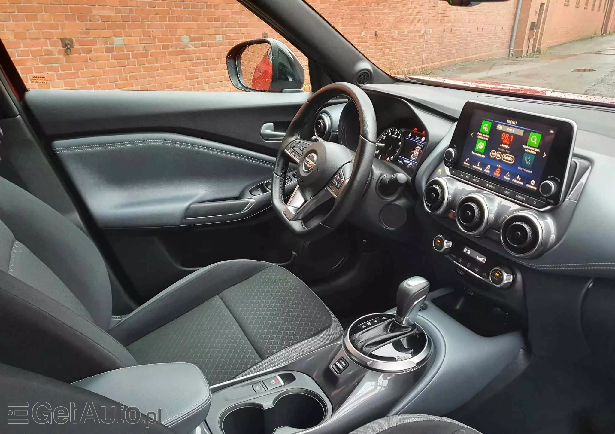 NISSAN Juke 1.0 DIG-T N-Sport DCT