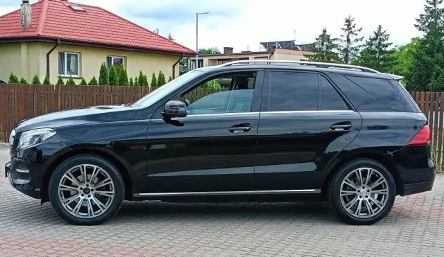 MERCEDES-BENZ GLE 