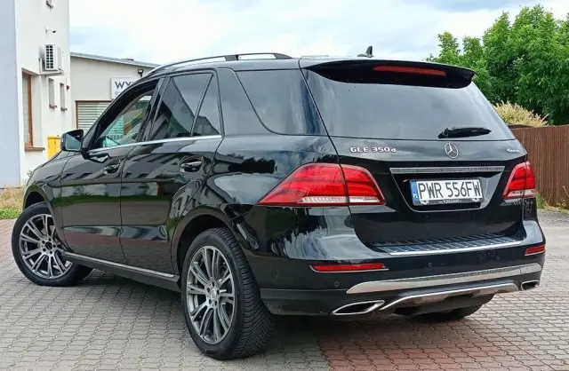 MERCEDES-BENZ GLE 