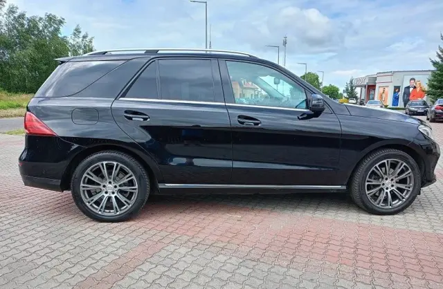 MERCEDES-BENZ GLE 