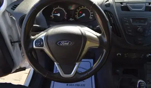 FORD Transit Courier 