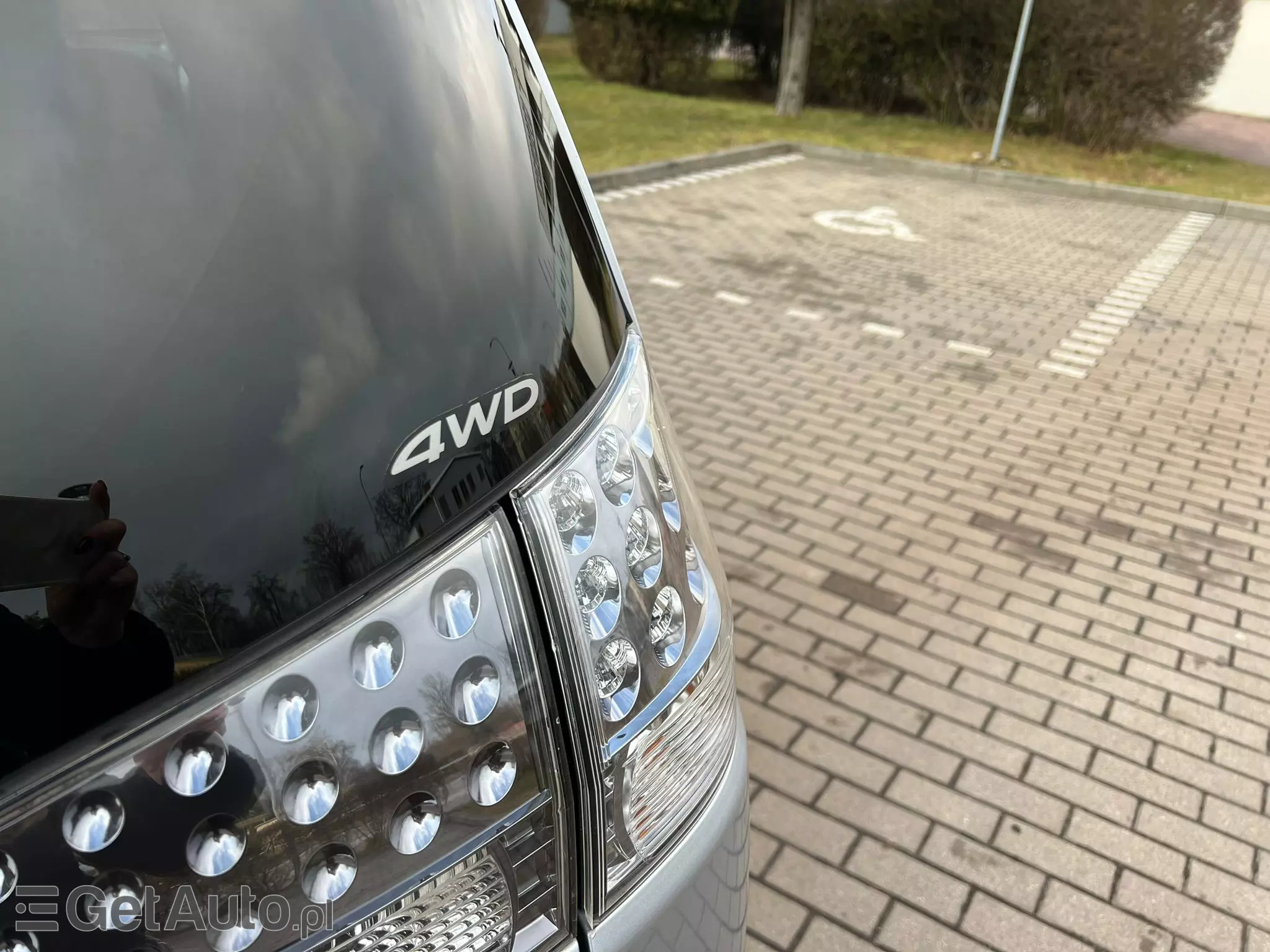 MITSUBISHI Outlander Intense+ 4WD Aut.