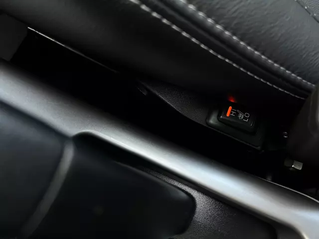 MITSUBISHI Outlander Intense+ 4WD Aut.