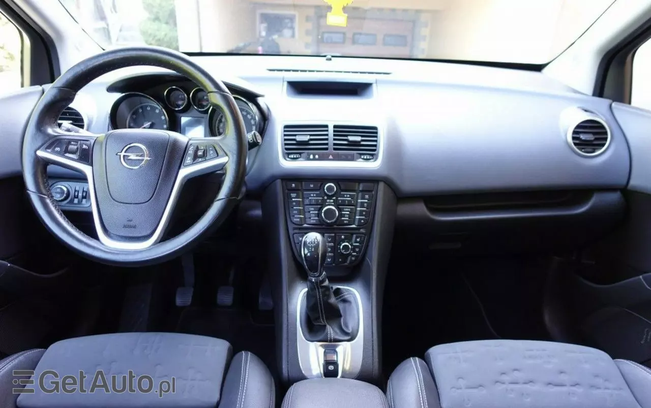 OPEL Meriva 