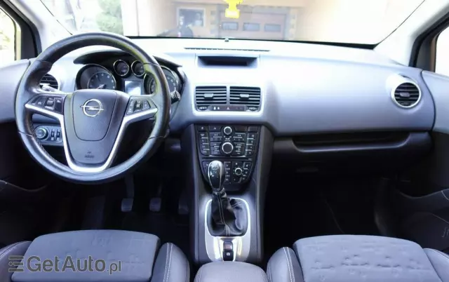 OPEL Meriva 