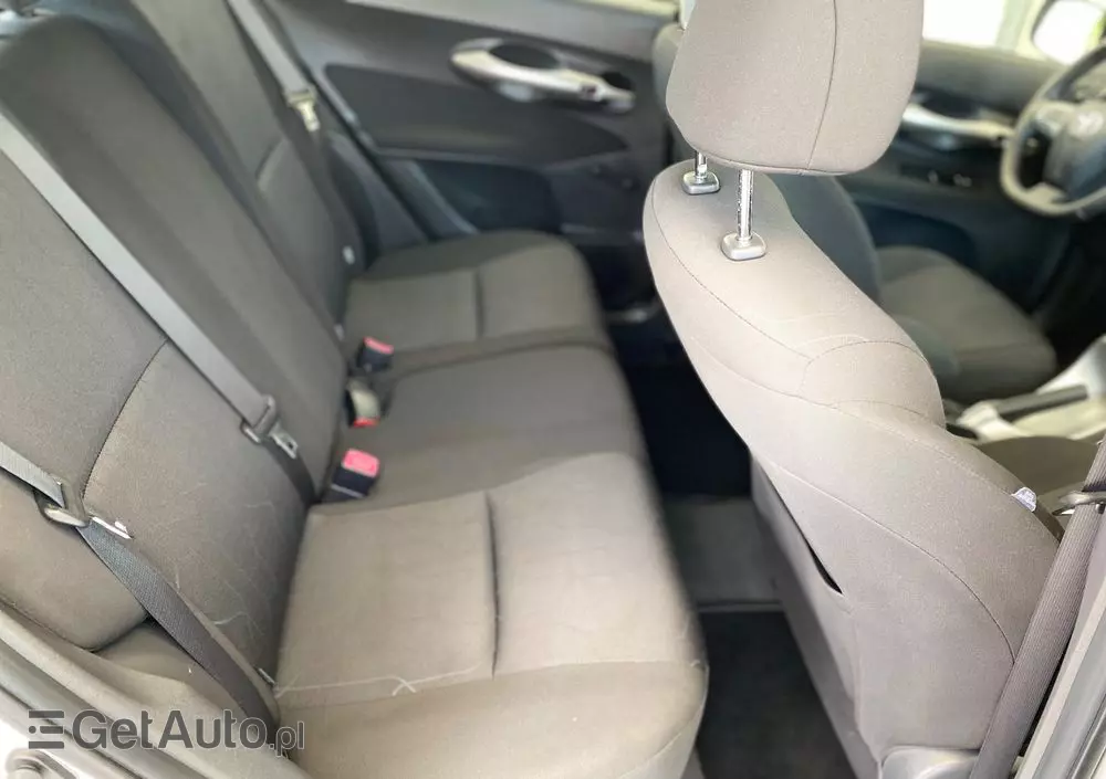 TOYOTA Auris 1.6 Luna