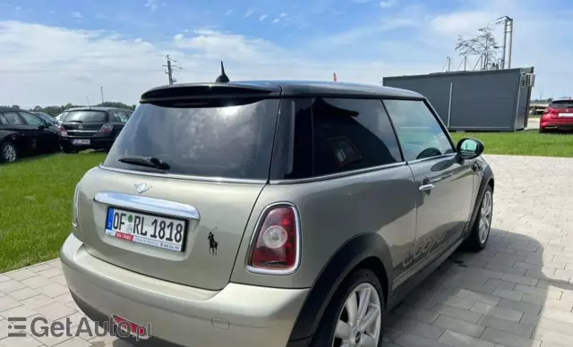 MINI Cooper 