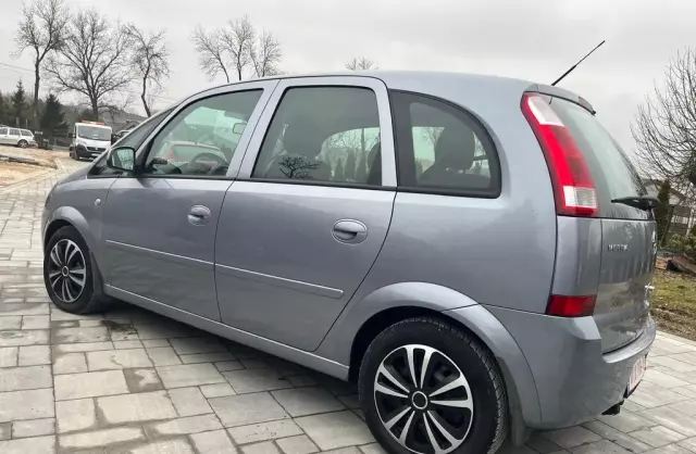 OPEL Meriva 