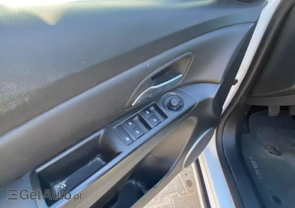 CHEVROLET Cruze 1.7 LT