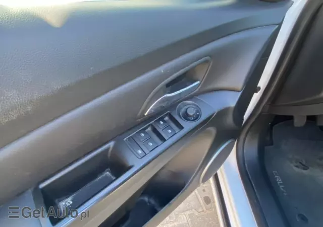 CHEVROLET Cruze 1.7 LT