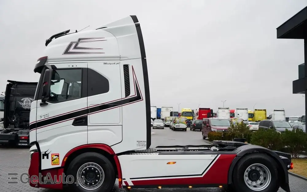 IVECO S-WAY / 510 / RETARDER / KLIMA POSTOJOWA / CAŁA NA PODUSZKACH 