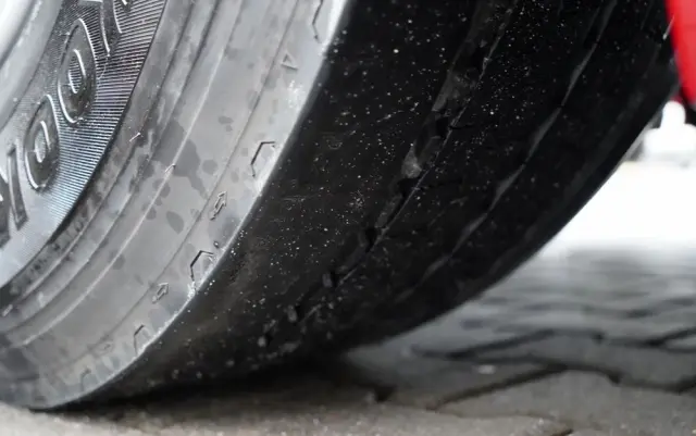 IVECO S-WAY / 510 / RETARDER / KLIMA POSTOJOWA / CAŁA NA PODUSZKACH 