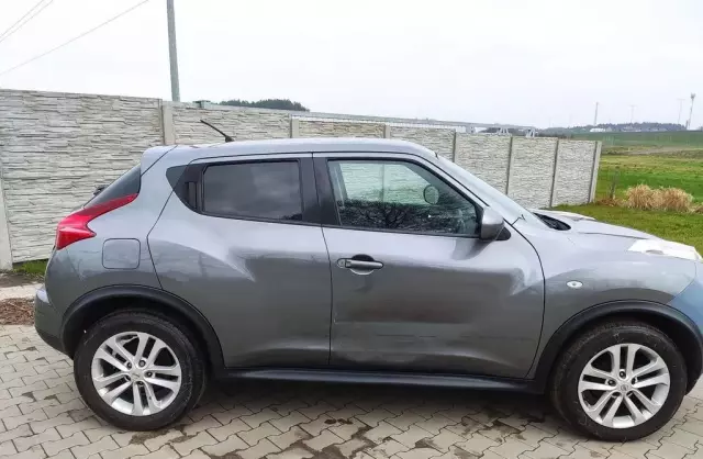 NISSAN Juke 