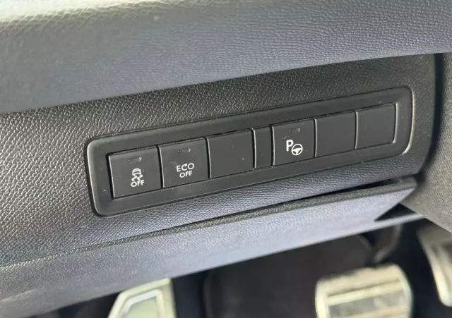 PEUGEOT 308 SW BlueHDi 180 EAT6 GT