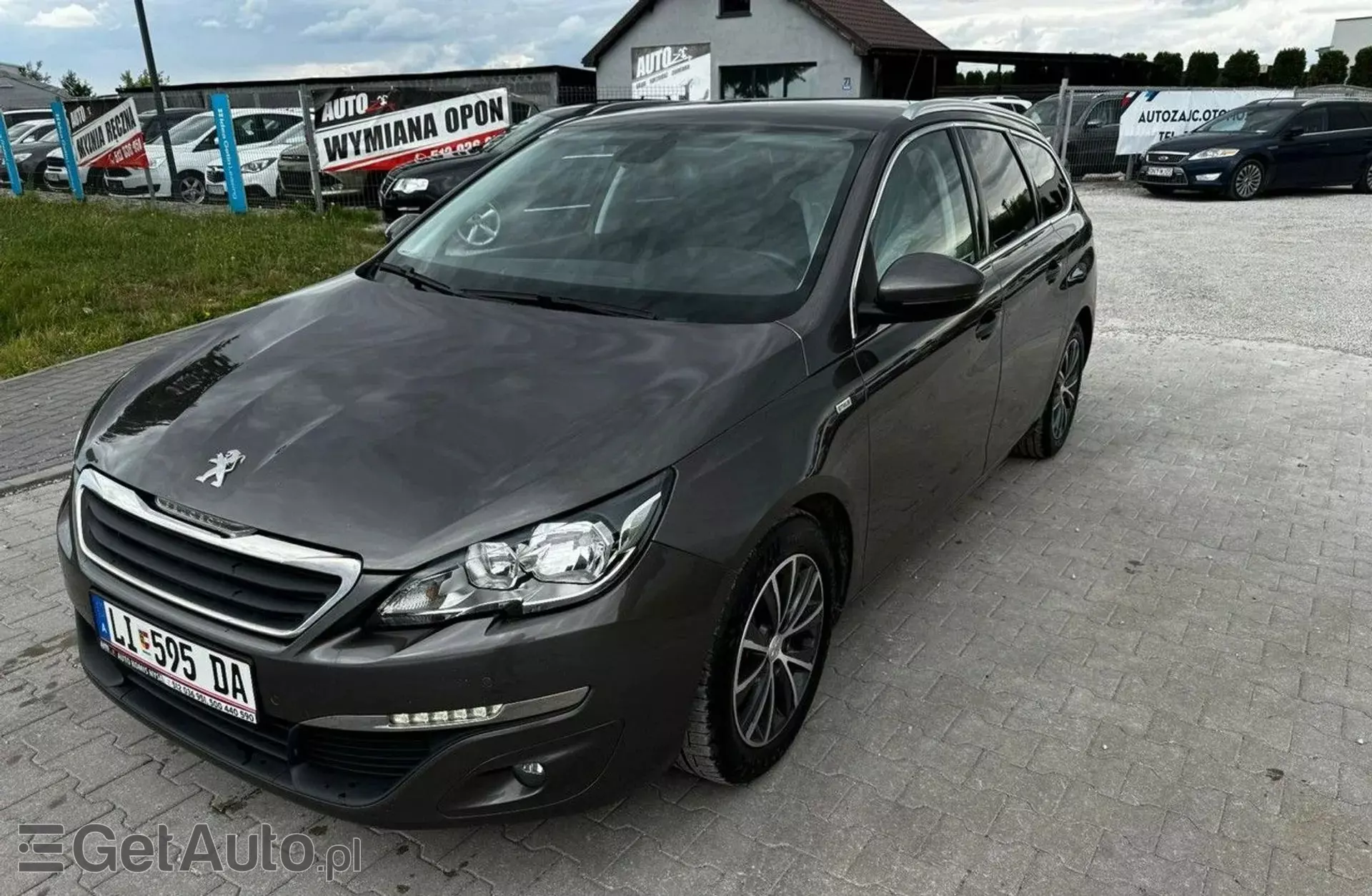 PEUGEOT 308 
