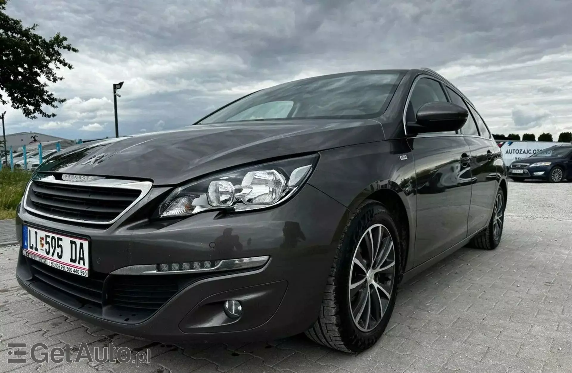 PEUGEOT 308 