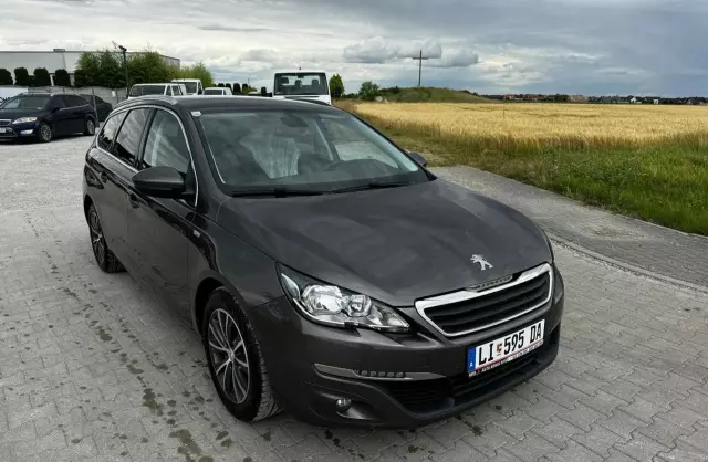 PEUGEOT 308 