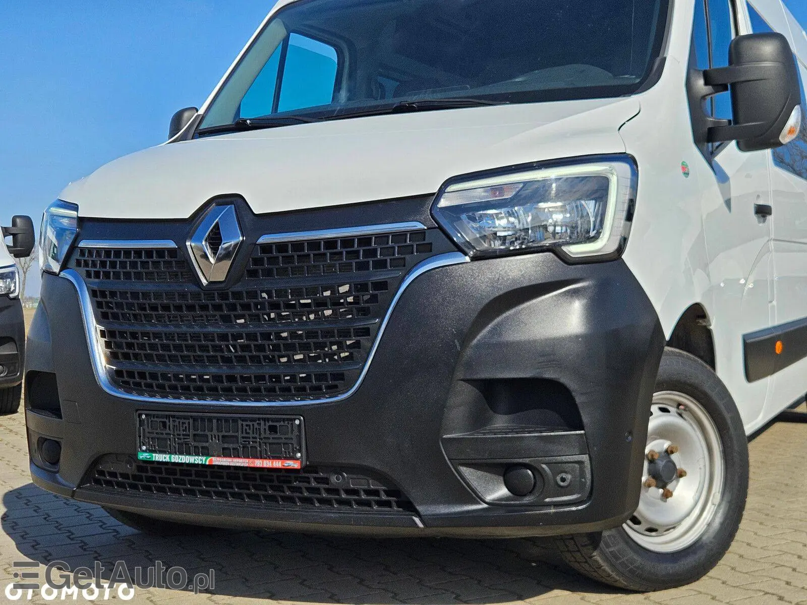 RENAULT Master L4H2 Business DBL