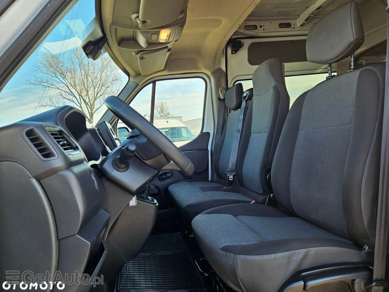 RENAULT Master L4H2 Business DBL