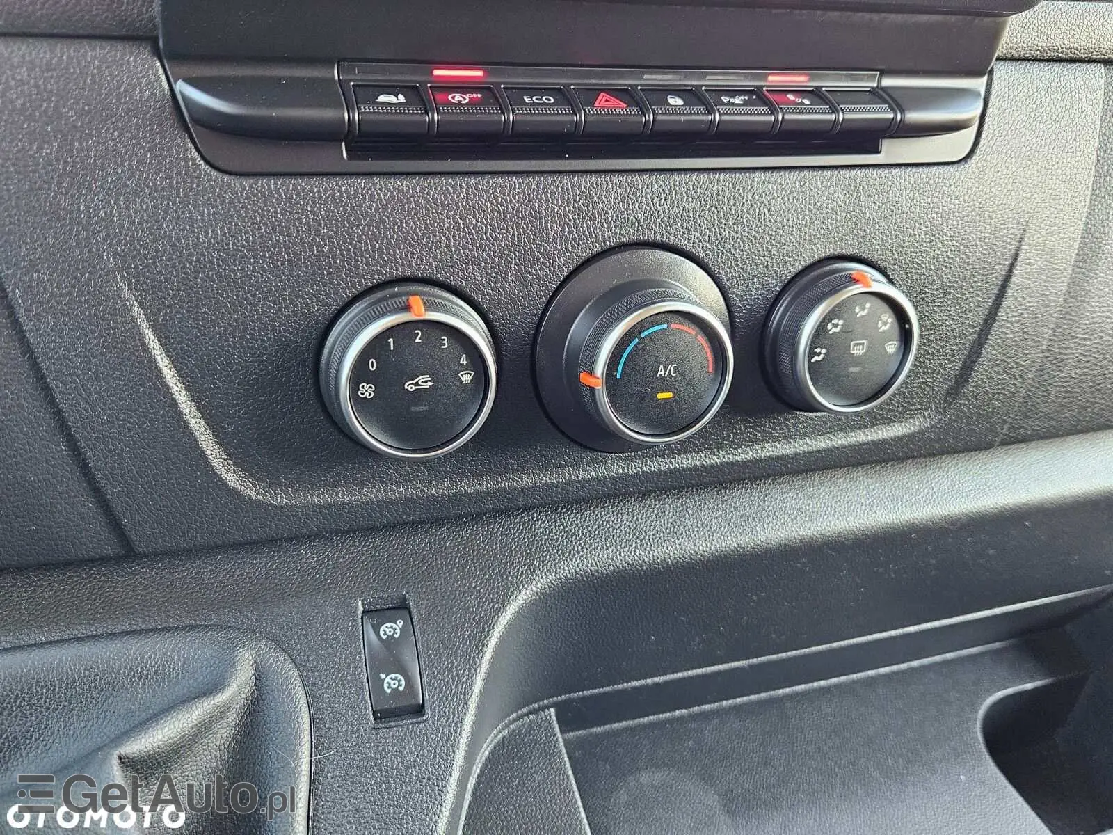 RENAULT Master L4H2 Business DBL