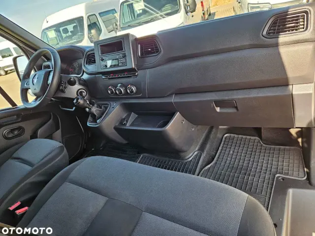 RENAULT Master L4H2 Business DBL