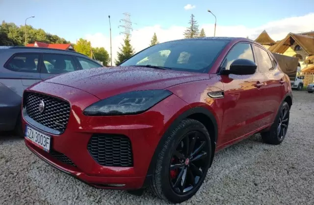 JAGUAR E-Pace 