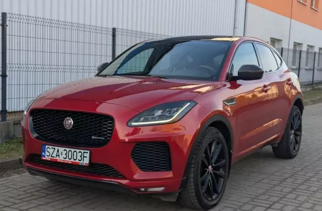 JAGUAR E-Pace 