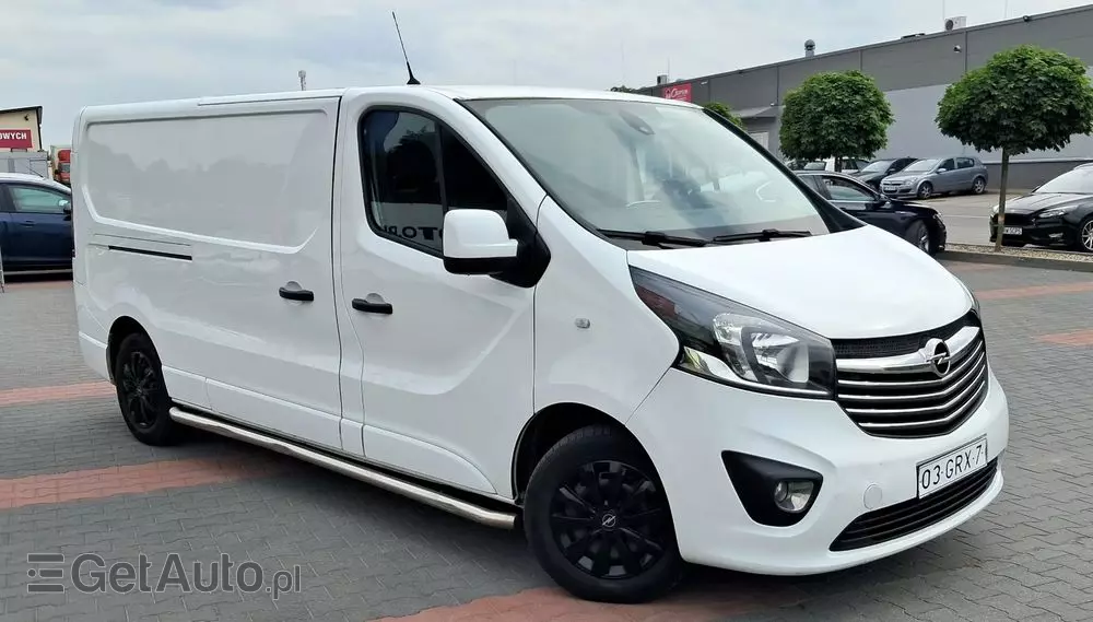 OPEL VIVARO 