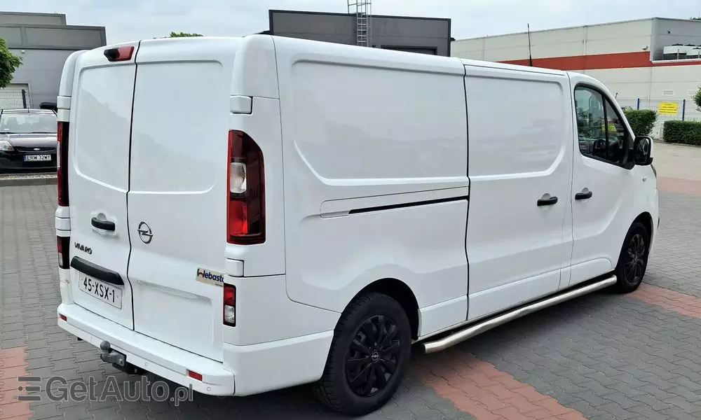 OPEL VIVARO 