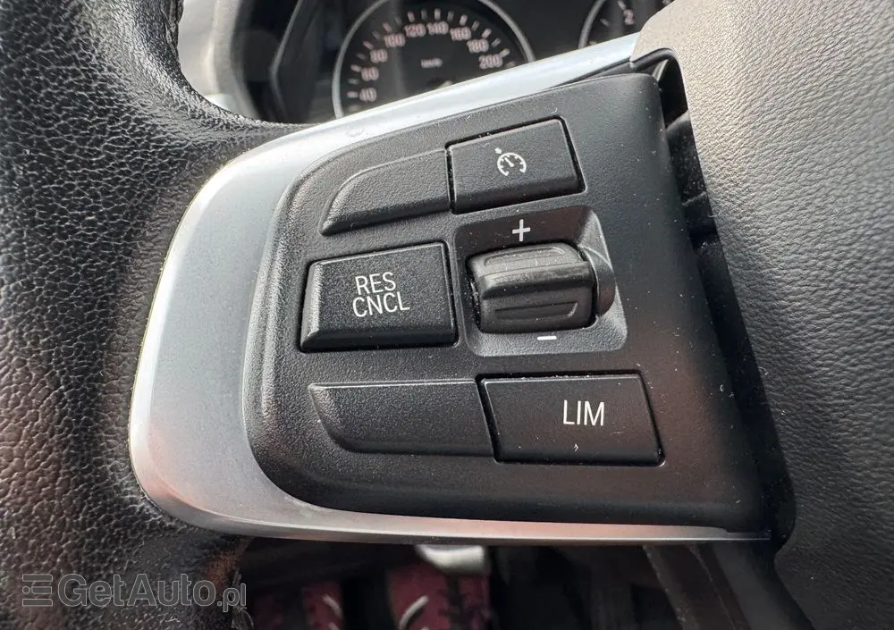 BMW X1 SDrive18d Sport Line