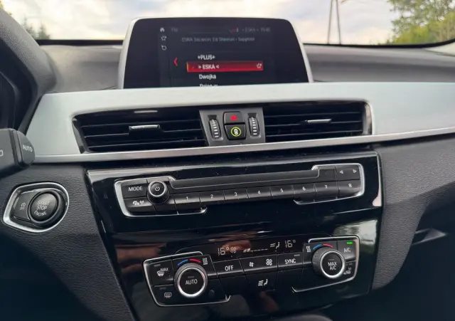 BMW X1 SDrive18d Sport Line